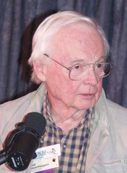 Fred Saberhagen at the Hour 25 taping.  Copyright ©2003 by Suzanne Gibson