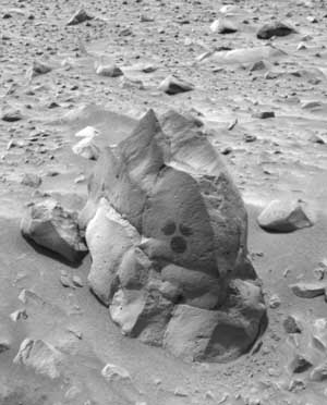 Rock markings.   Image credit NASA/JPL. 